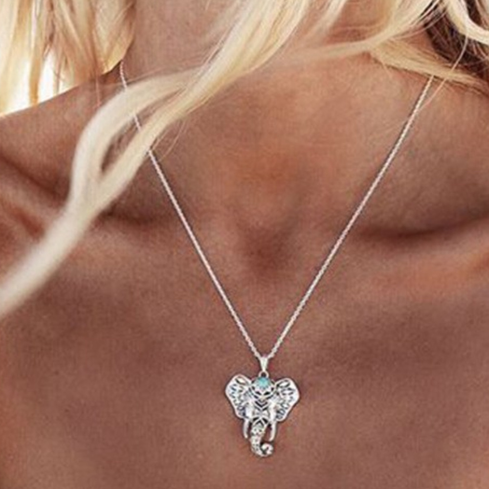 New Elephant Necklace Turquoise Silver Tone - Picture 4 of 4